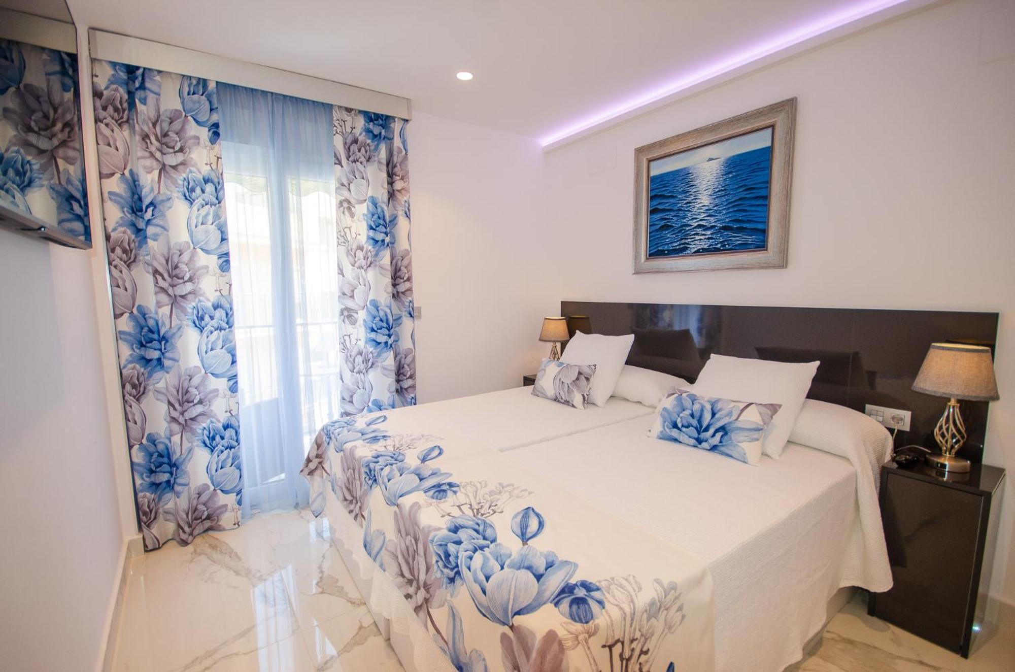 Oasis - Palm Old Town Apartment Benidorm Luaran gambar