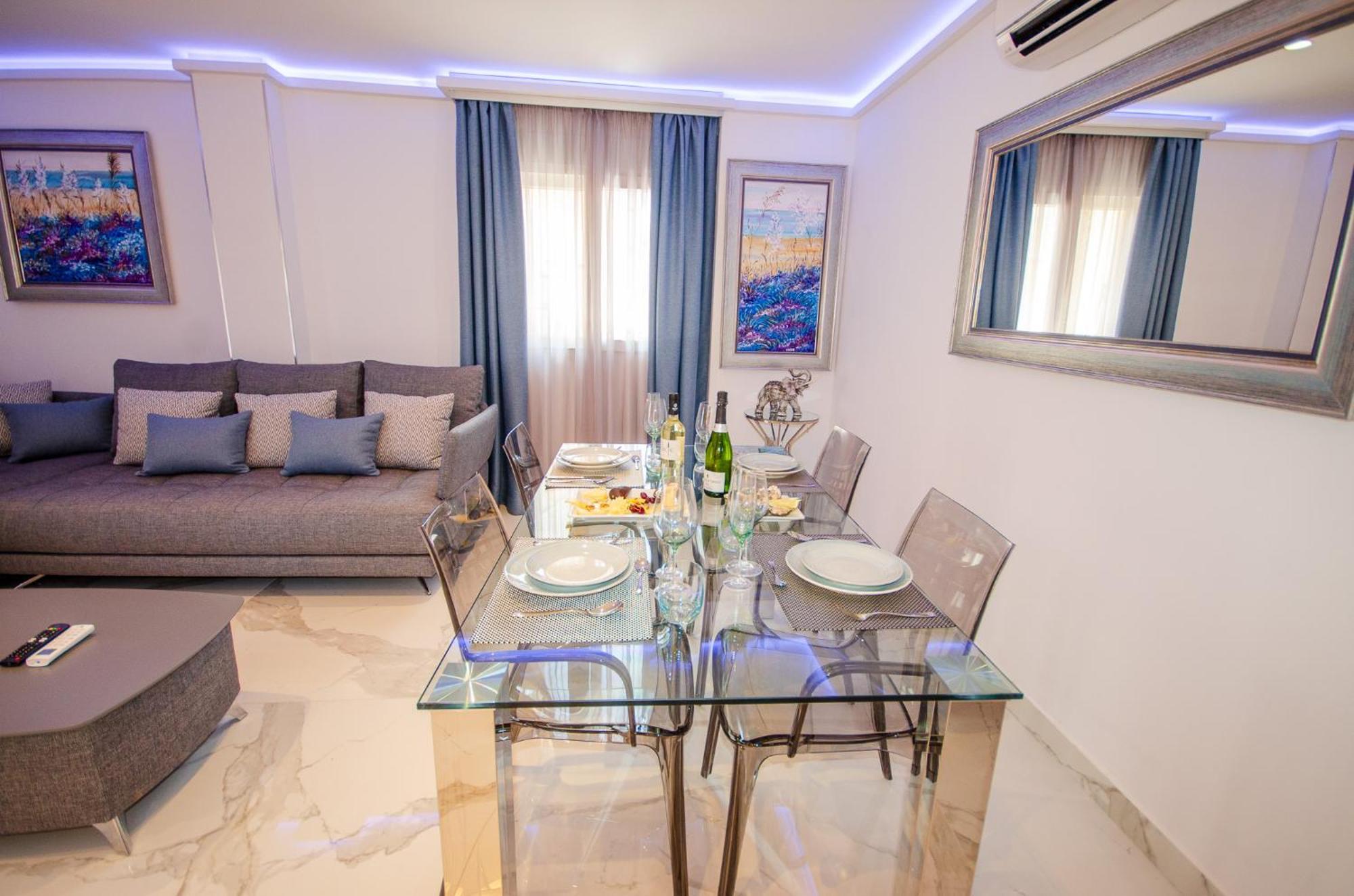 Oasis - Palm Old Town Apartment Benidorm Luaran gambar