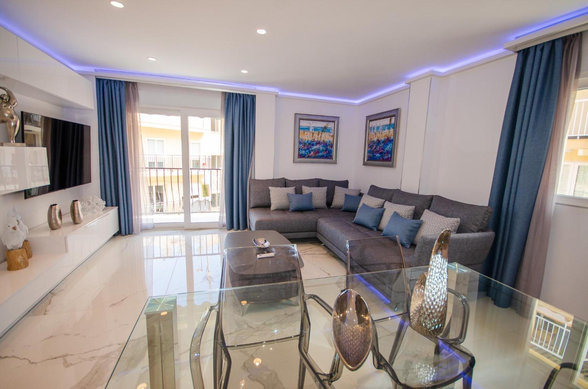 Oasis - Palm Old Town Apartment Benidorm Luaran gambar
